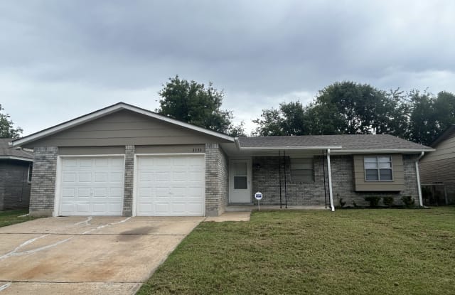3333 S 112th East Ave - 3333 South 112th East Avenue, Tulsa, OK 74146