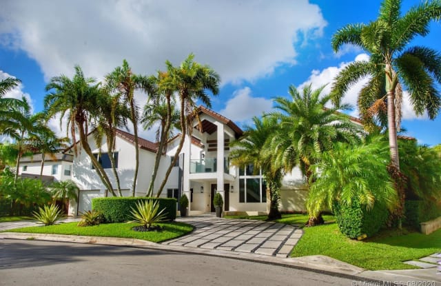 5274 NW 94th Doral Pl - 5274 Northwest 94th Doral Place, Doral, FL 33178