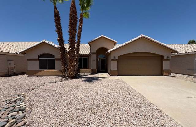 Charming 3-Bedroom Home with Private Pool in Prime Gilbert! photos photos