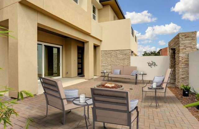 11506 Royal Plain Gallery 2