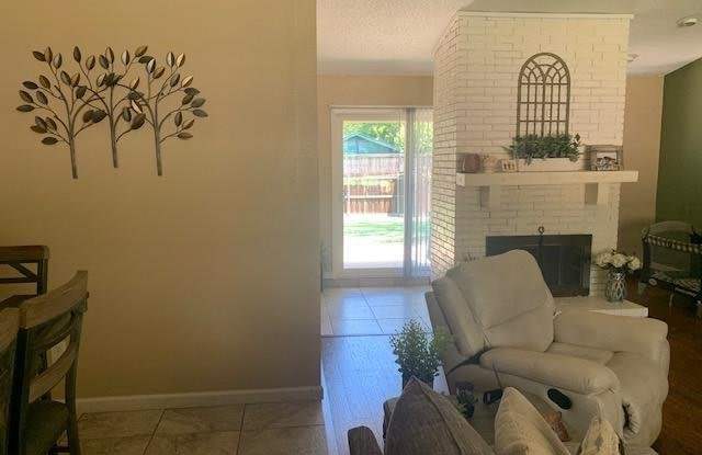 1317 EVERGREEN Drive Gallery 3