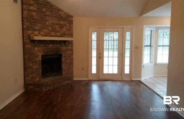 103 Rainer Circle Gallery 2