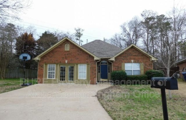 165 Hickory Point Dr - 165 Hickory Point Drive, Helena, AL 35080