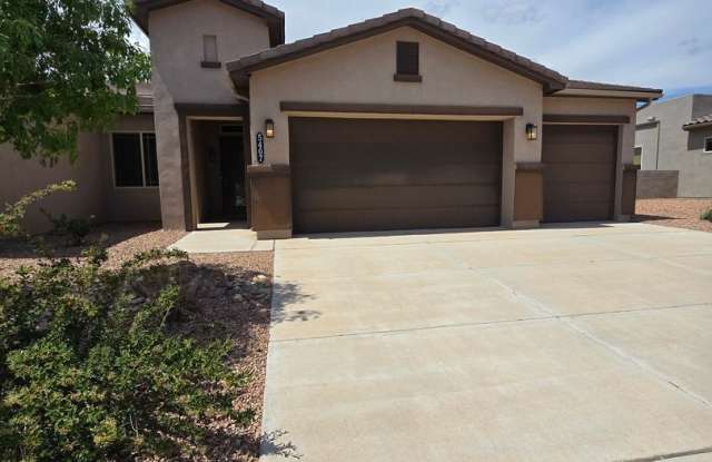 COMING SOON! Beautiful 4 bed, 3.5 bath in Mariposa! photos photos