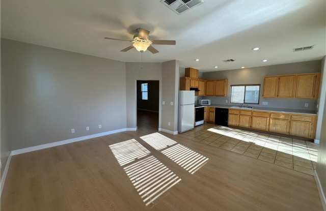 6638 Wind Whisper Street Gallery 4