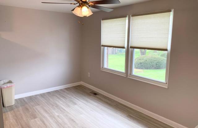 17531 KOHLHOSS ROAD Gallery 3