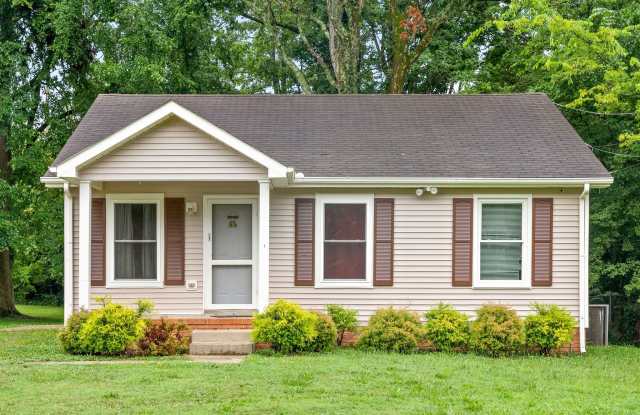 135 E Street - 135 E Street, Clarksville, TN 37042