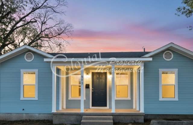 AVAILABLE NOW ! photos photos