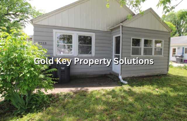 !!COMING SOON!! 2 Bed and 1 Bath Home For Rent W/ Storage Shed. SECTION 8 ONLY photos photos