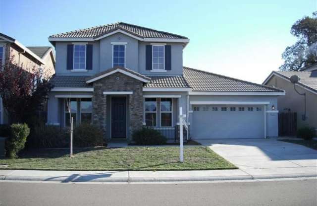 5 Bed | 3.5 Bath | 2368 SF | 2 Car garage | Two Story | Tenant pays $175 for WS&G photos photos