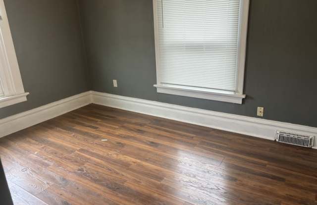 1710 A Avenue Northeast - 1 - 1710 A Avenue Northeast, Cedar Rapids, IA 52402 1710 A Avenue Northeast - 1 - 1710 A Avenue Northeast, Cedar Rapids, IA 52402