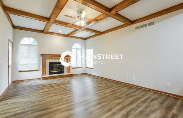 412 Southeast Timbercreek Lane Gallery 3