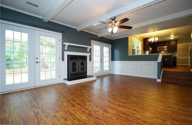 908 Tabb Lakes Drive Gallery 4