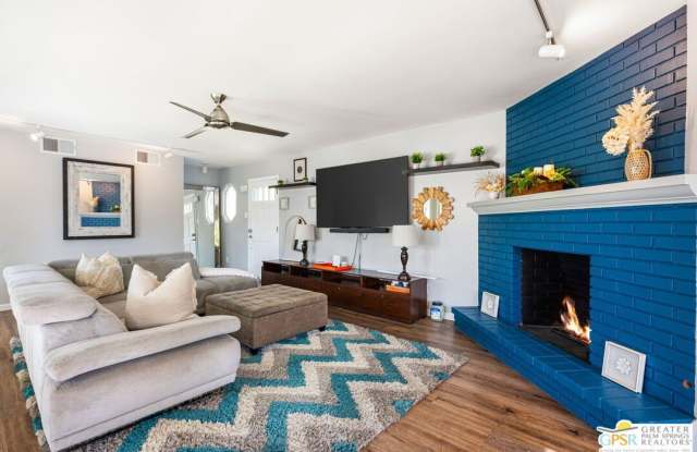 74367 Parosella St Gallery 3