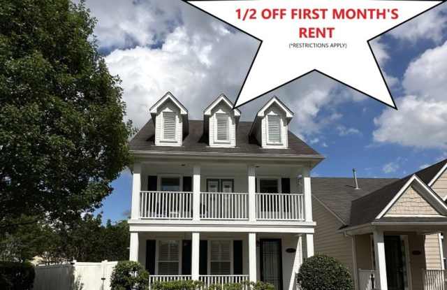 1/2 OFF FIRST FULL MONTH'S RENT IF MOVED IN BY 10/15/26!!! Large 3 bd 2.5 bath with all new paint! Fenced in yard and screened in porch!! Gallery 1