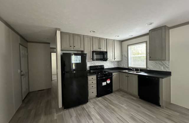 1080 Colonial Trail Gallery 2