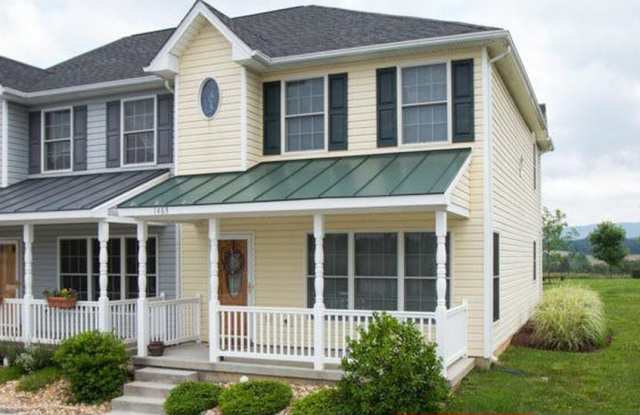 Spacious End Unit Towhouse in Desirable Liberty Square! photos photos