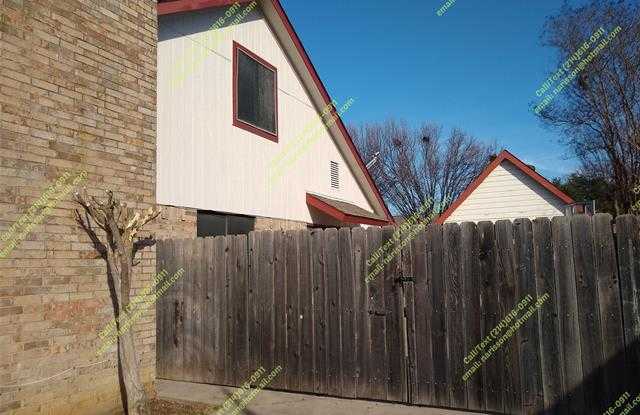 2916 Woodbridge Drive Gallery 3