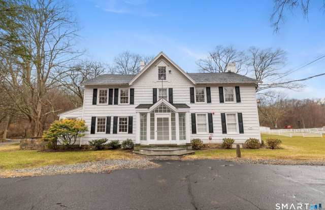 523 Danbury Road photos photos