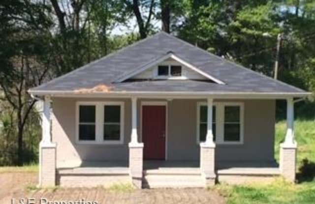 208 Tuckaseegee Road - 208 Tuckaseege Road, Mount Holly, NC 28120