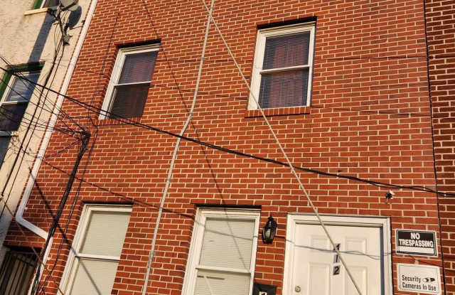 412 N SPRUCE Street unit: 3 - 412 North Spruce Street, Wilmington, DE 19801