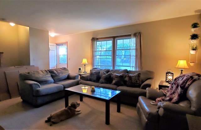 21505 Sierra Drive Gallery 3