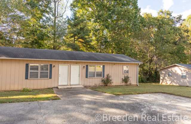 2693 Gamecroft Street - 2B Gallery 4