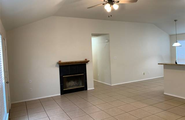 1021 Olivewood Lane Gallery 2