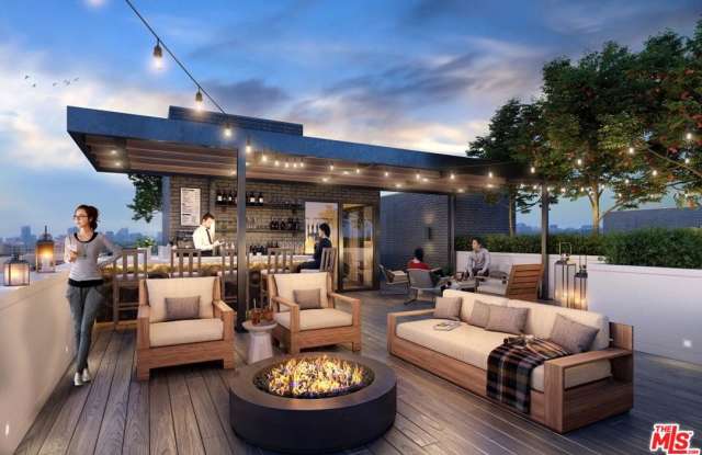 2867 SUNSET Place Gallery 3