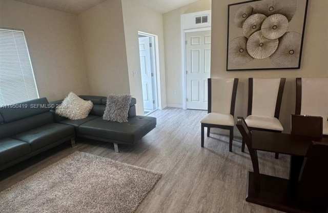 108 Dublin Circ photos photos