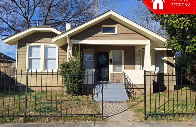 Newly Renovated 3 bedroom 1 bath Home - Open To Section 8 photos photos