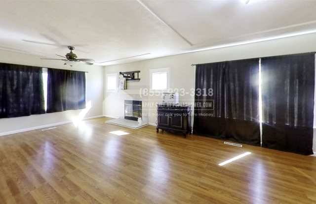 5521 Harvey Avenue Gallery 3