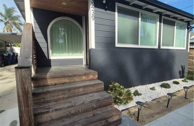 3439 Plata photos photos