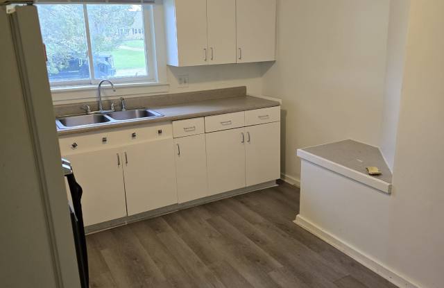 5613 Campbell Street photos photos