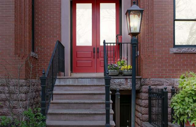 610 MARYLAND AVENUE NE Gallery 2