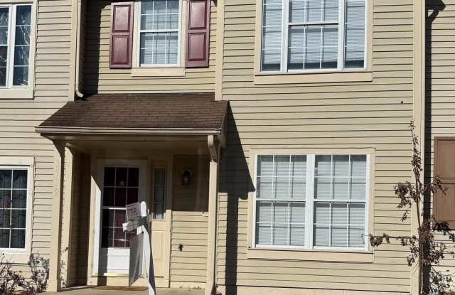 8702 VILLAGE GREEN Court - 8702 Village Green Court, Fairfax County, VA 22309