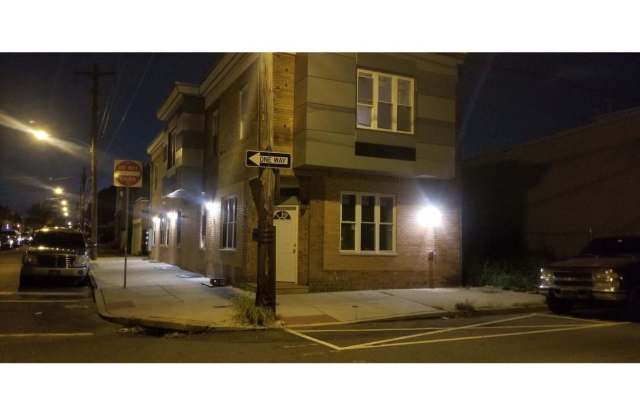 2370 ORTHODOX Street Gallery 2