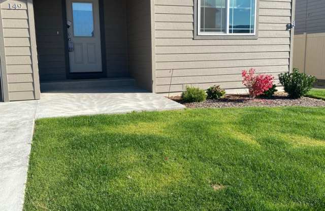 Beautiful 3 bed/2 bath home photos photos