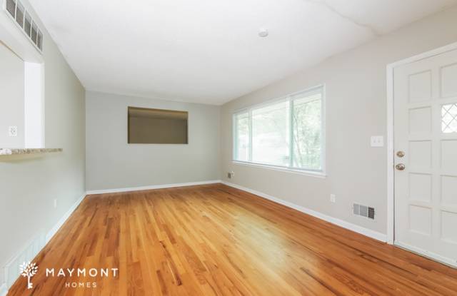 5728 Cedar Avenue Gallery 4