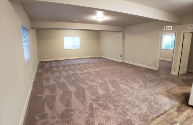 4381 Wilson Peak Dr Gallery 2