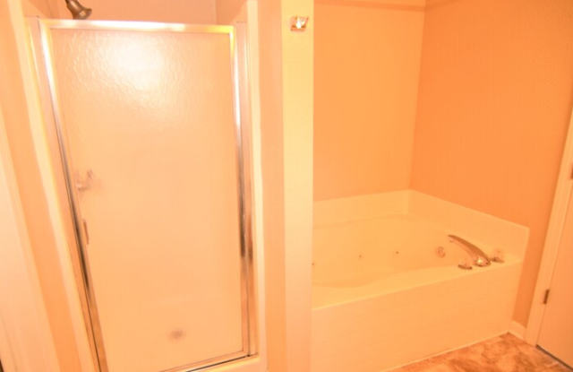 4215 Village Trace Drive Gallery 4