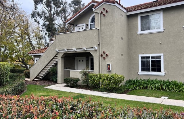 89 Via Cresta - 89 Vía Cresta, Rancho Santa Margarita, CA 92688