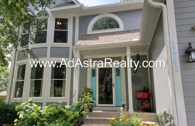 12742 S Hagan St - 12742 Hagan Street, Olathe, KS 66062