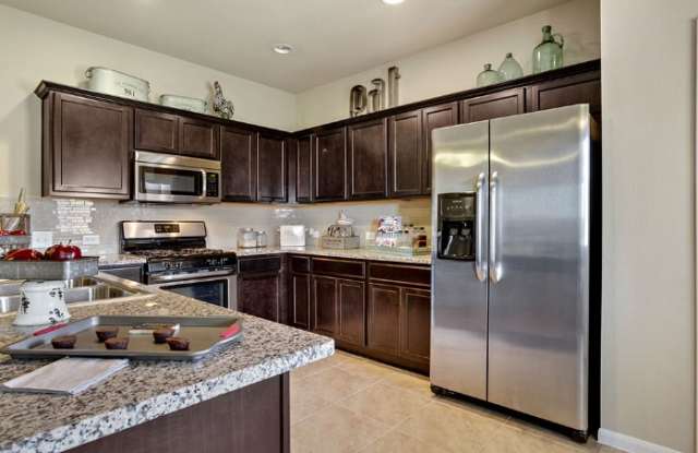 10202 Tildon Ave photos photos