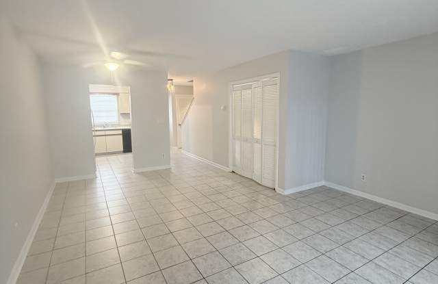 1025 Carolina Road - . Gallery 1