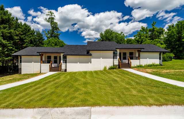 Maryville 37804 - 100% Newly Renovated, 3 bedroom, 2 bath home with Modern Layout  Private Backyard - Contact Matthew Thomas (865) 924-4869 photos photos