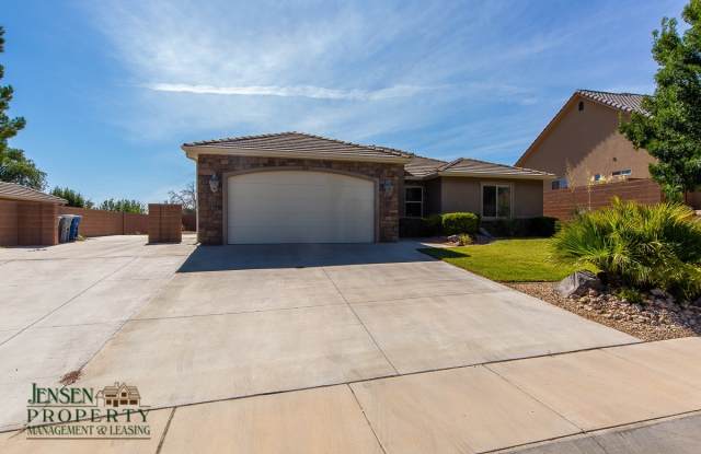 Home in Hurricane photos photos