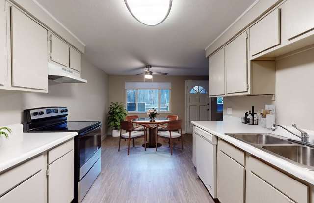 Bike Trail Apartments photos photos