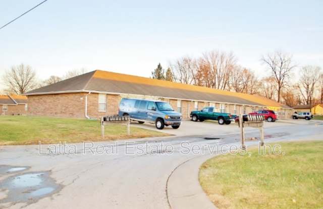 320 E Benning St #F photos photos