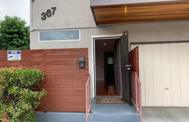 367 Burchett Street - 367 Burchett St, Glendale, CA 91203